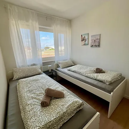 Διαμέρισμα Perfekte 5 Fuer Monteure & Handwerker Mit Wlan *